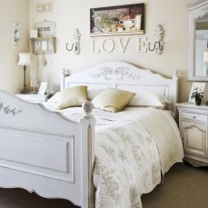 Làm thế nào để mang phong cách vintage vào phòng ngủ của bạn?